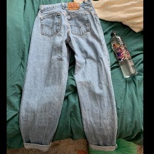 Straight leg Levi Mom jeans